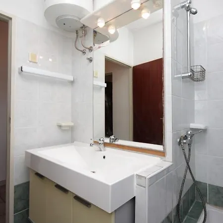 Verunic 3480a Apartament *